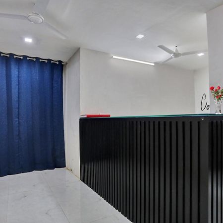 Super Townhouse The Arrow Near Lotus Temple Hotel New Delhi Eksteriør billede